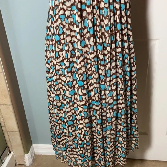 Like new DVF silk halter dress - Picture 4 of 9